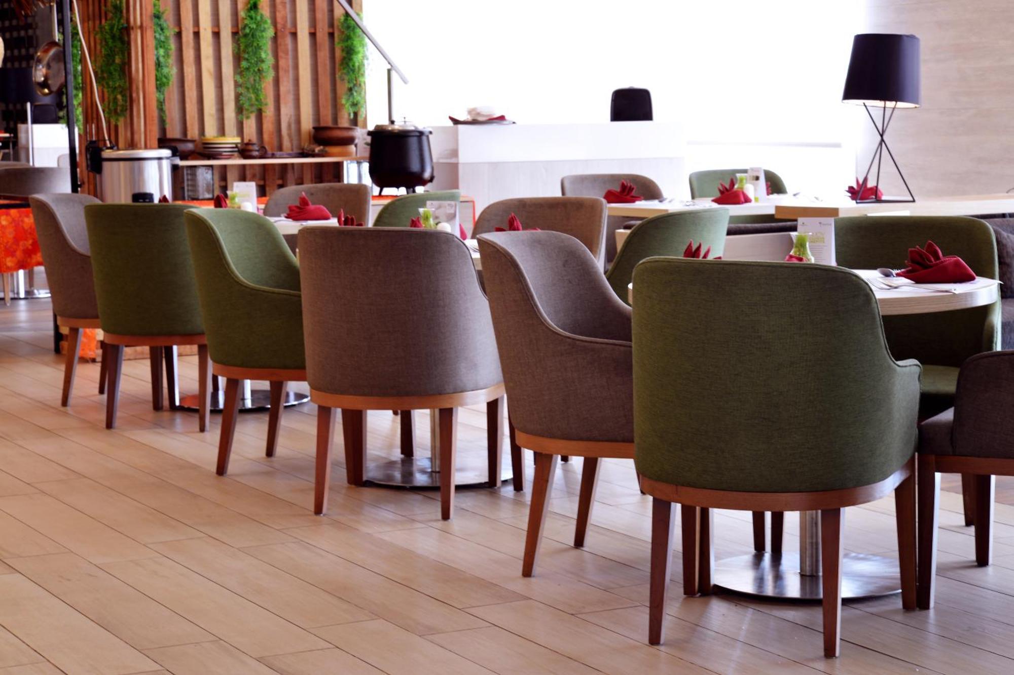 Fox Hotel Pekanbaru Kültér fotó