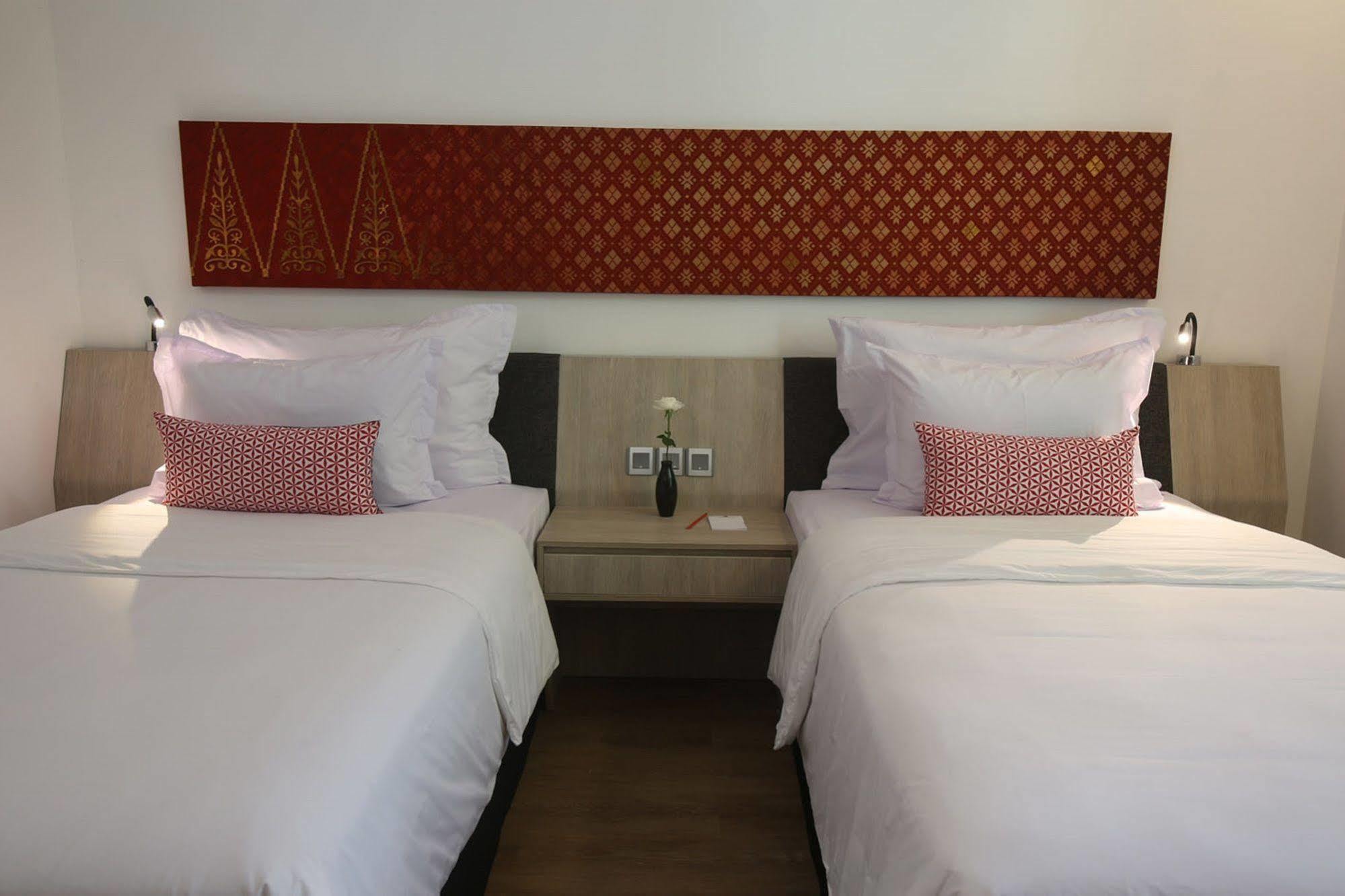 Fox Hotel Pekanbaru Kültér fotó